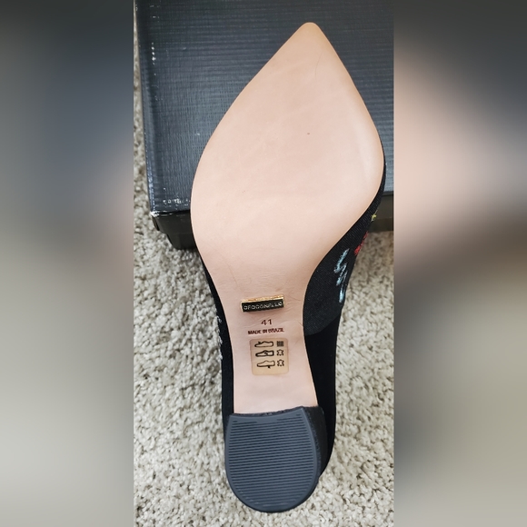 Cecconello Velvel Black Heels Size 10 US 41 EU New in a box - Picture 9 of 9